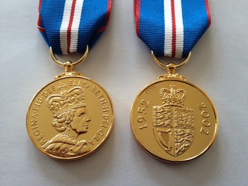 Queens golden jubilee medal - jubilee,